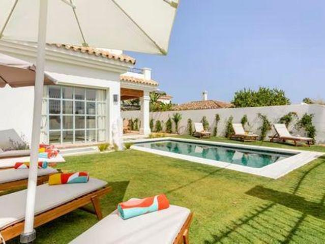 Villa 5 Dormitorio Marbella Andalucía ELS98304033