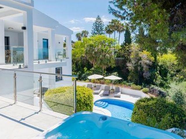 Villa 5 Dormitorio Marbella Andalucía ELS98303751