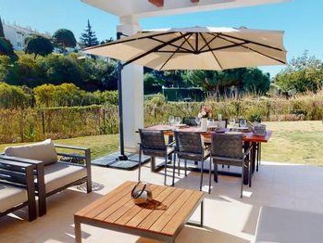 Villa 5 Dormitorio Marbella Andalucía ES98303833