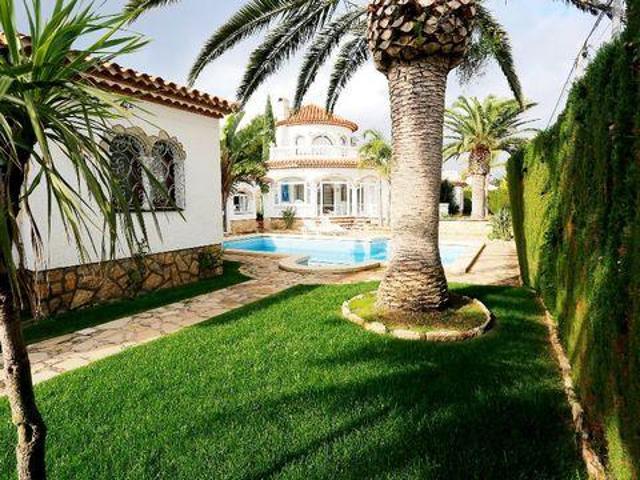 Villa 5 Dormitorio Miami Platja CataluñaCatalonia ES98303317