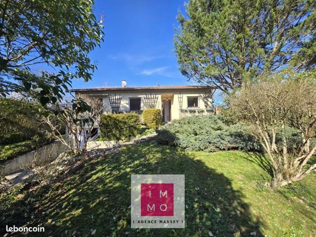 Villa 5 pièces 82 m²