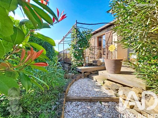 Villa 5 pièces 92 m²