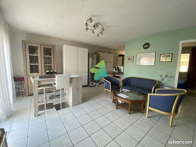 Villa 5 pièces 100 m²