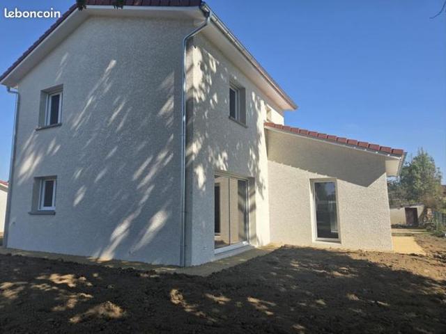 Villa 5 pièces 100 m²