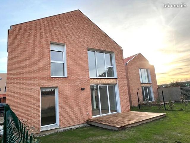 Villa 5 pièces 100 m²