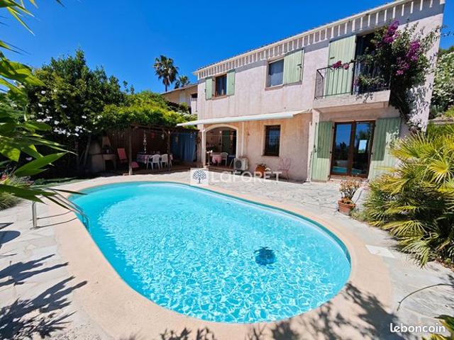 Villa 5 pièces 100 m²