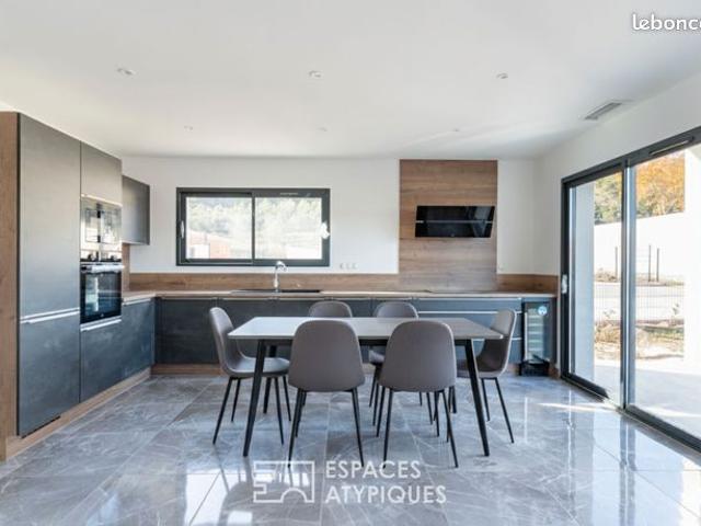 Villa 5 pièces 100 m²