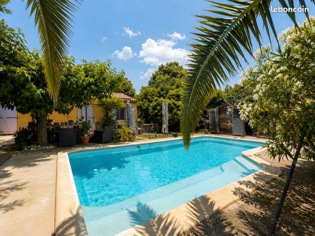 Villa 5 pièces 100 m²