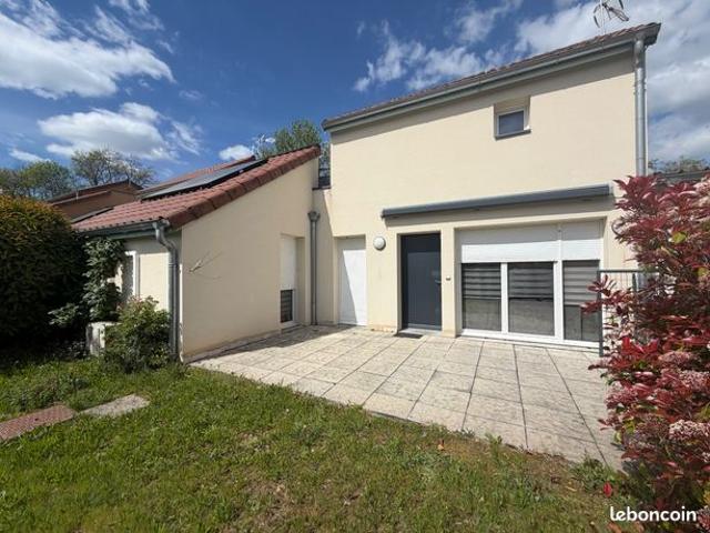 Villa 5 pièces 100 m²