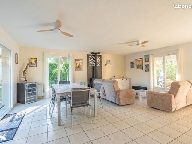 Villa 5 pièces 102 m²