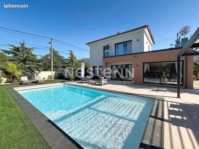 Villa 5 pièces 102 m²