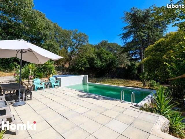 Villa 5 pièces 102 m²