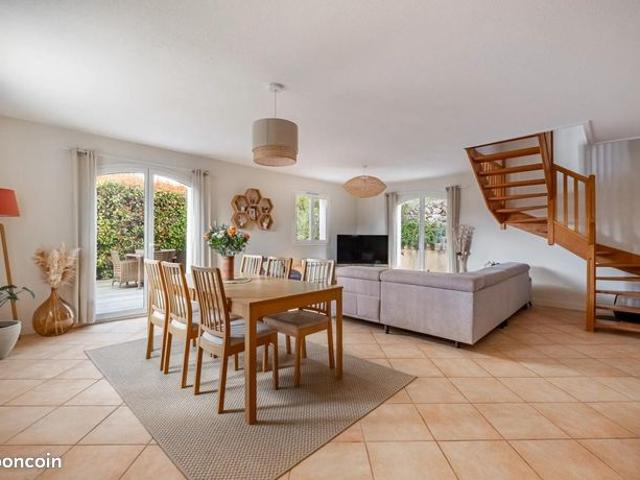 Villa 5 pièces 103 m²