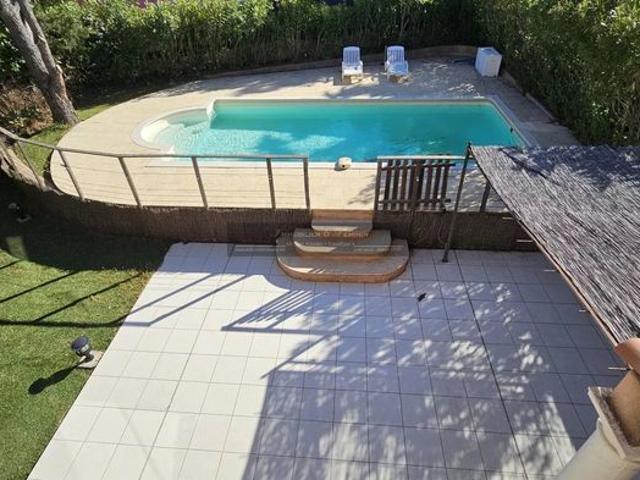 Villa 5 pièces 104 m²