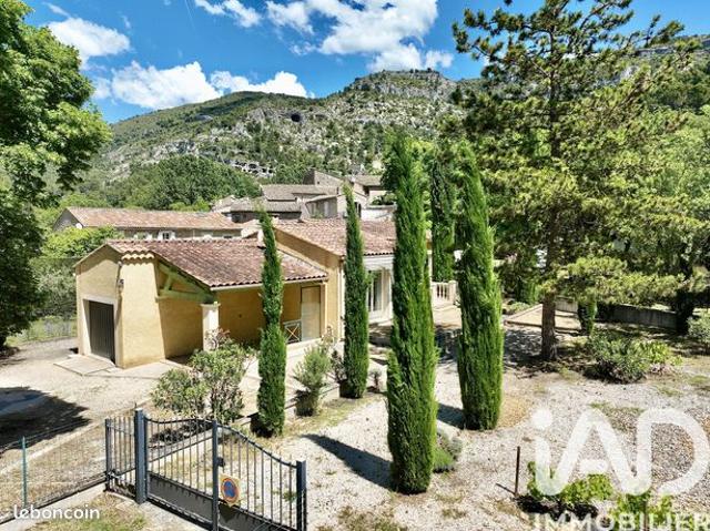 Villa 5 pièces 105 m²