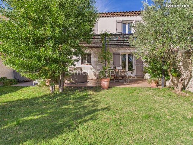 Villa 5 pièces 105 m²