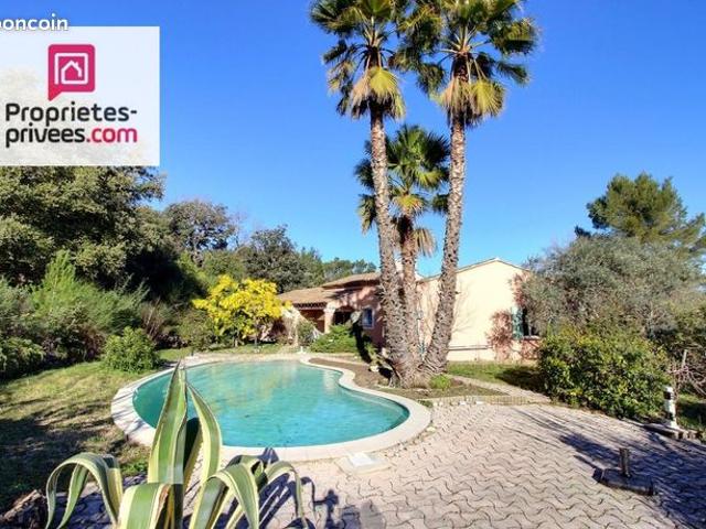 Villa 5 pièces 105 m²