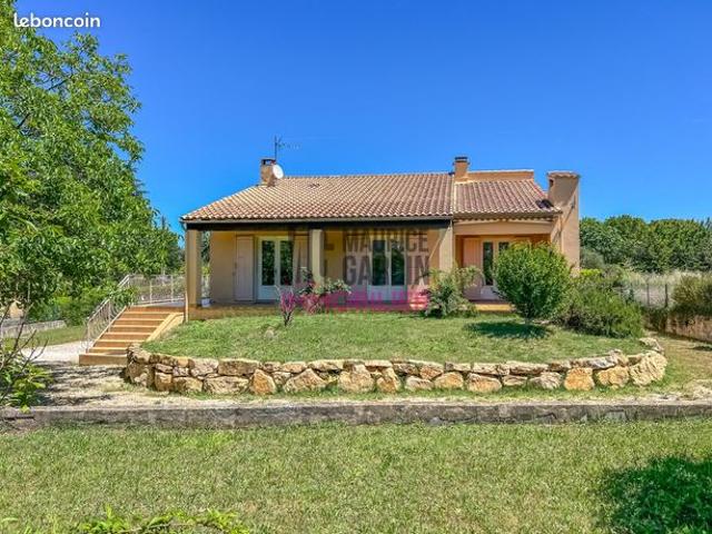 Villa 5 pièces 105 m²