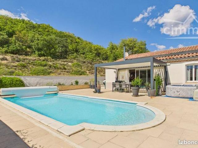 Villa 5 pièces 106 m²