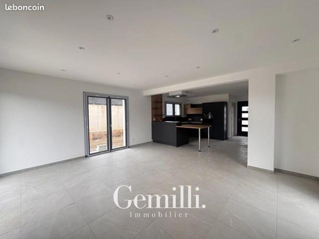 Villa 5 pièces 107 m²