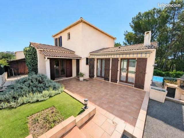 Villa 5 pièces 108 m²