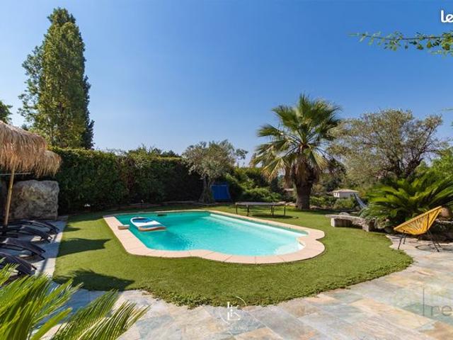 Villa 5 pièces 108 m²