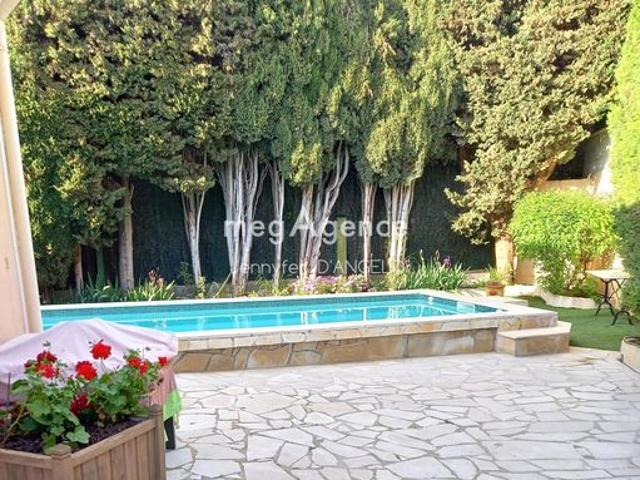 Villa 5 pièces 109 m²