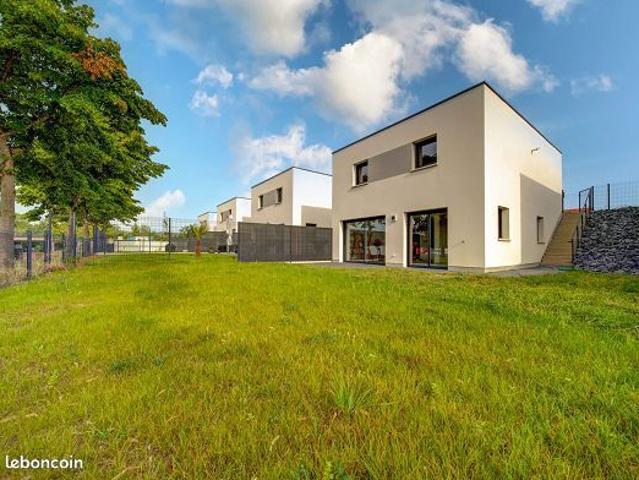 Villa 5 pièces 109 m²