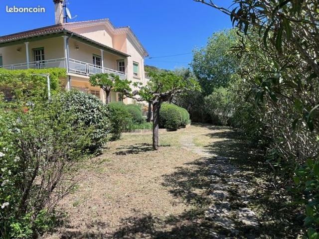 Villa 5 pièces 110 m²