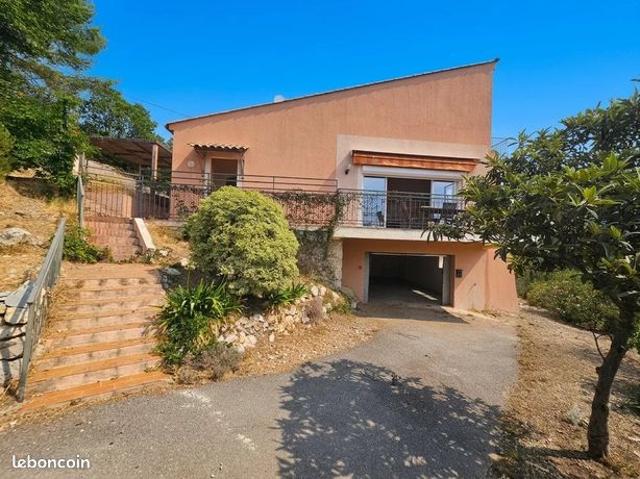 Villa 5 pièces 110 m²