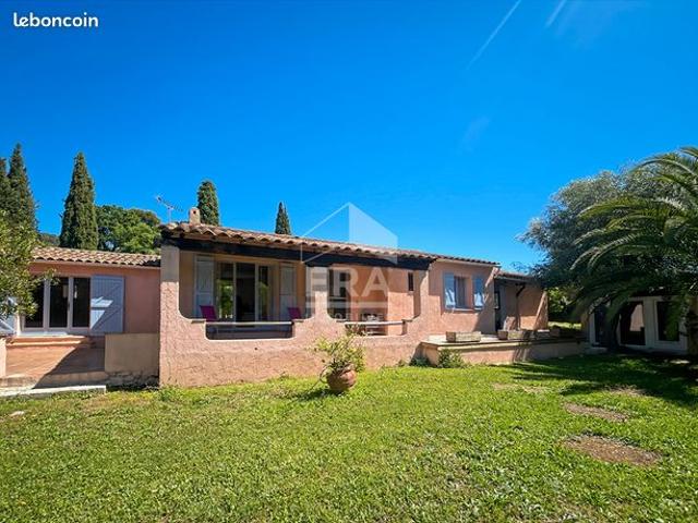 Villa 5 pièces 111 m²