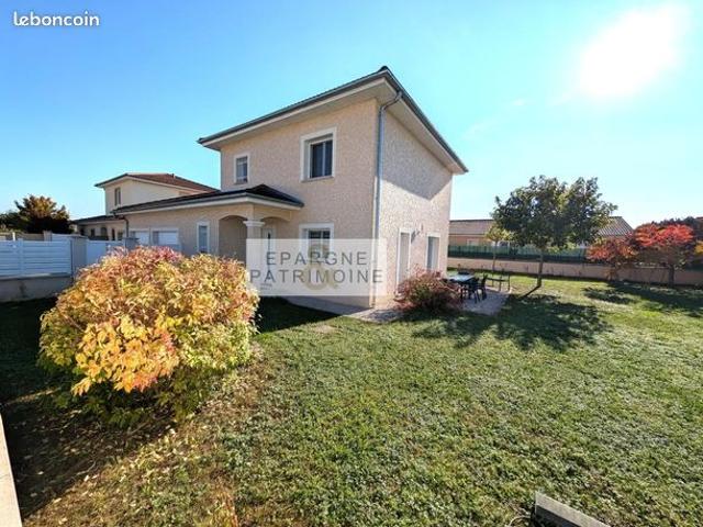 Villa 5 pièces 111 m²