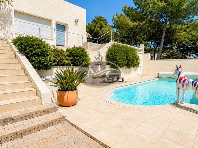 Villa 5 pièces 111 m²