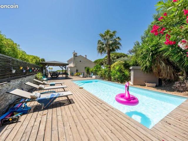 Villa 5 pièces 112 m²
