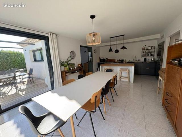 Villa 5 pièces 112 m²