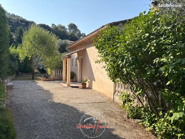 Villa 5 pièces 113 m²