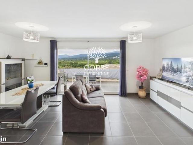 Villa 5 pièces 114 m²