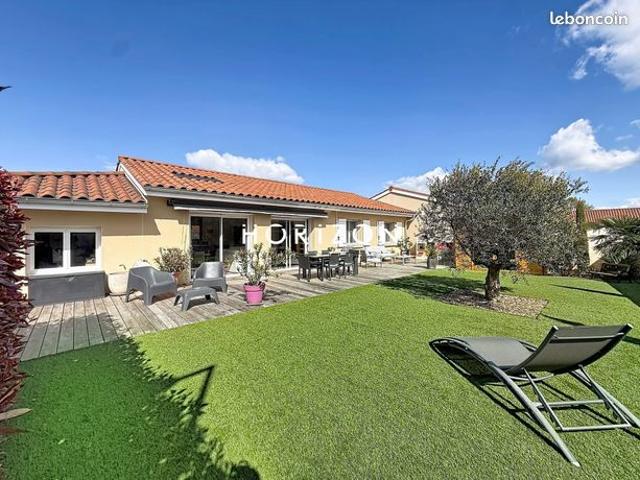 Villa 5 pièces 114 m²