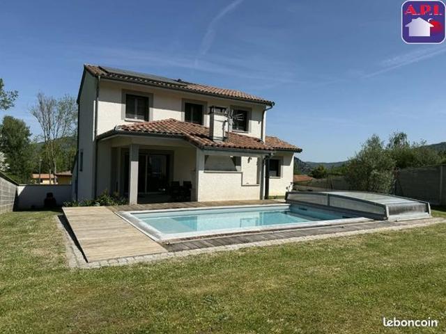 Villa 5 pièces 114 m²
