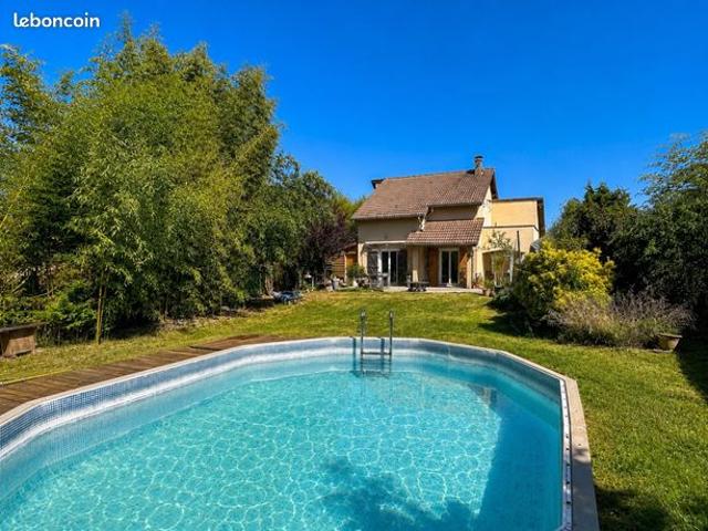 Villa 5 pièces 115 m²