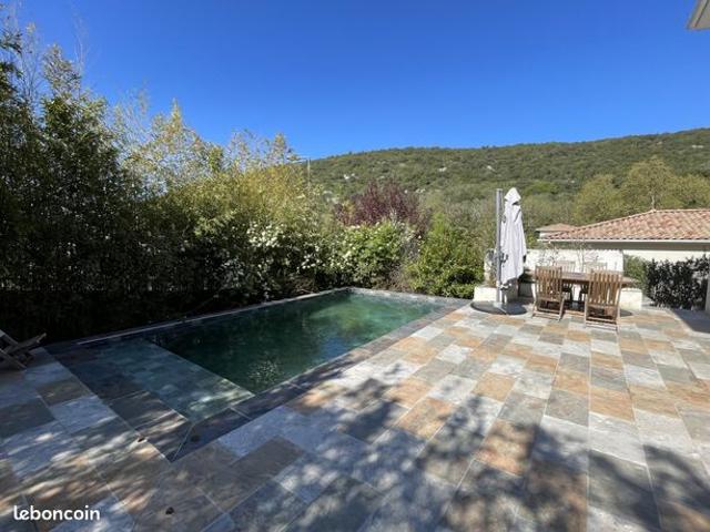 Villa 5 pièces 115 m²