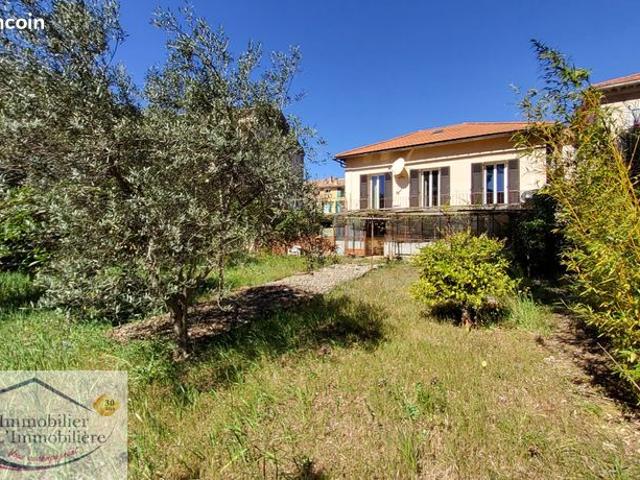 Villa 5 pièces 115 m²