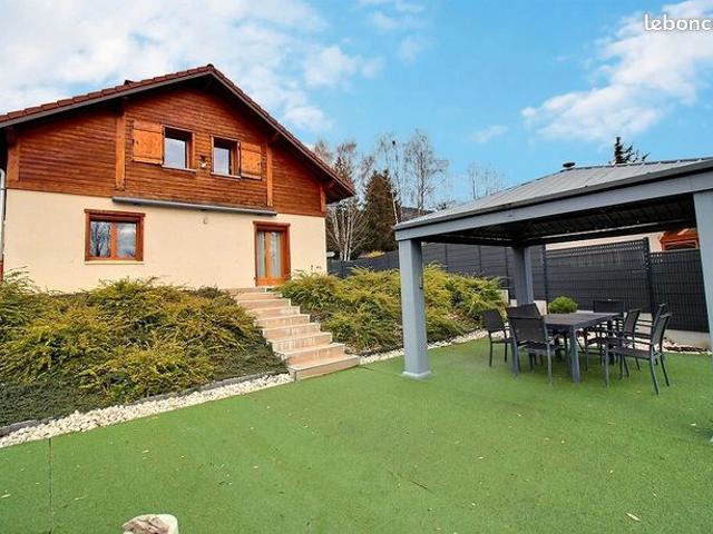 Villa 5 pièces 115 m²
