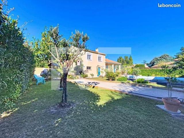 Villa 5 pièces 116 m²