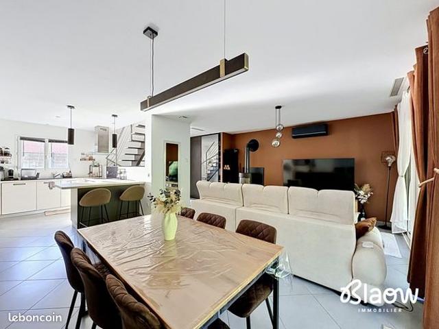 Villa 5 pièces 116 m²