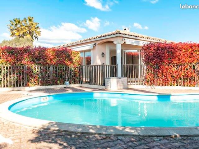 Villa 5 pièces 117 m²