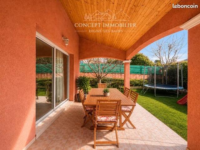 Villa 5 pièces 117 m²
