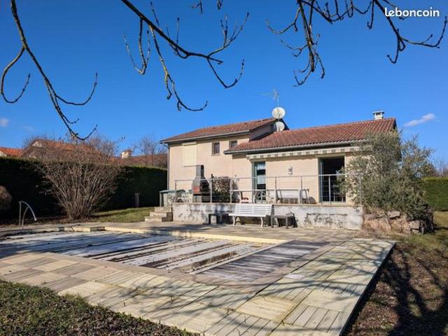 Villa 5 pièces 117 m²