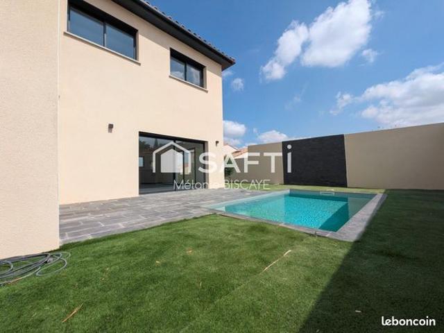 Villa 5 pièces 117 m²