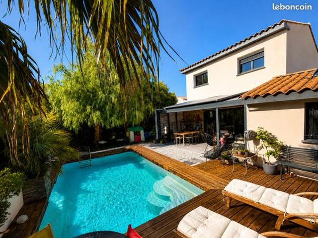 Villa 5 pièces 117 m²